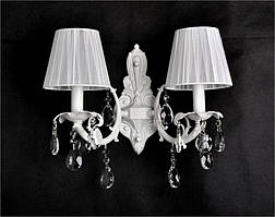 Біле класичне бра на дві лампи Е14 з текстильними абажурами, IP20