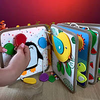 М'яка книжка-бізіборд Олень фетр пальчикові ігри шнурівка сортер за кольорами липучи 21*7*21см (C 69029), фото 2