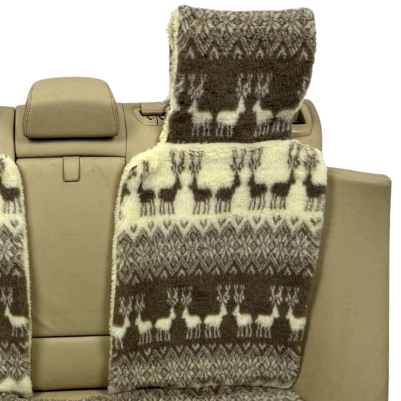 Додаткова хутряна накидка на спинку заднього сидіння автомобіля з підголовником принт "Олені"