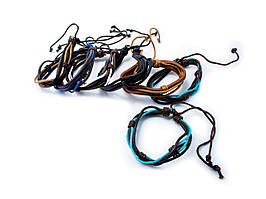 Шкіряні браслети на руку різні види