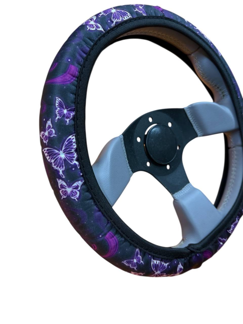 Чохол на кермо. Обплетення на кермо. Жіноча з бузковими метеликами М 37-39 см