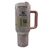 Термос термочашка з нержавіючої сталі Stanley Quencher H2.0 Tumbler 1,18 л Pink Marble KT6007896 solve, фото 2