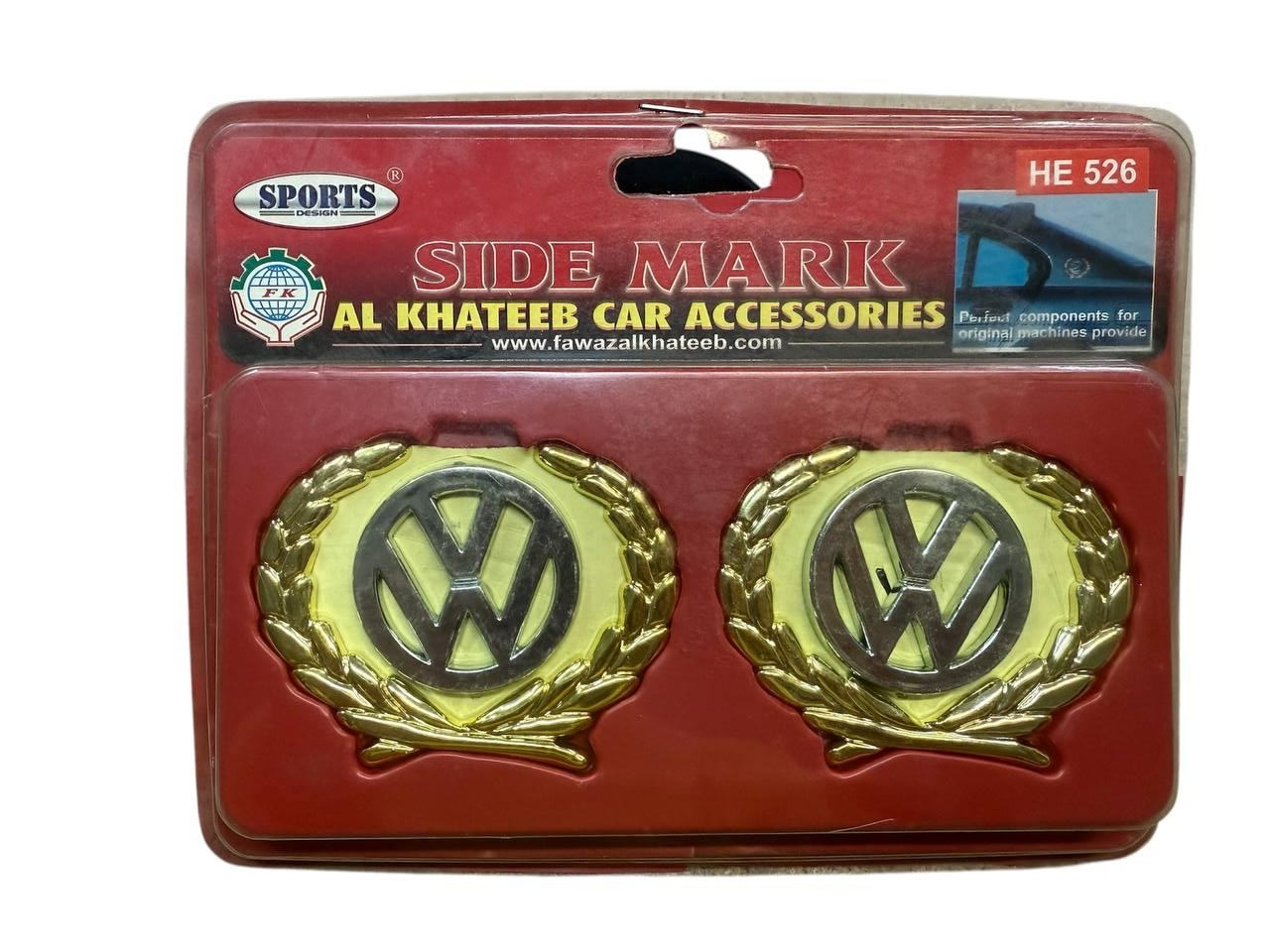 Емблема значок на капот, багажник, на крило Volkswagen хром з золотим 2 шт. (не 526)