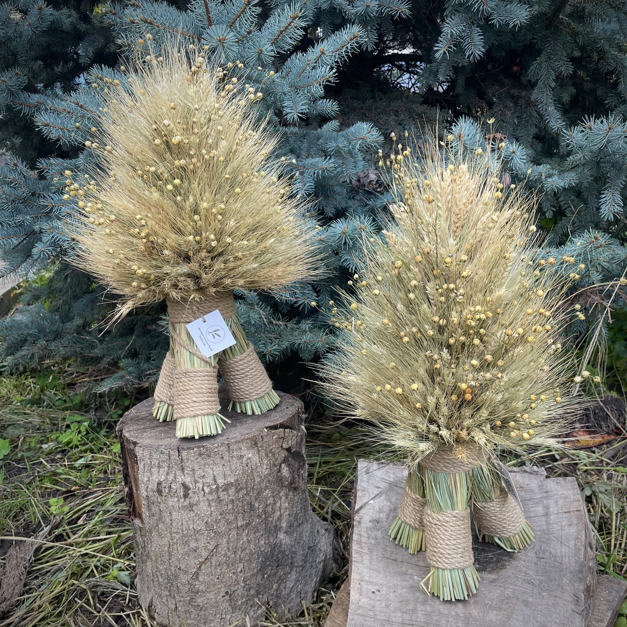 Різдвяний Дідух із остистого пшеничного колосся і льону 50 см