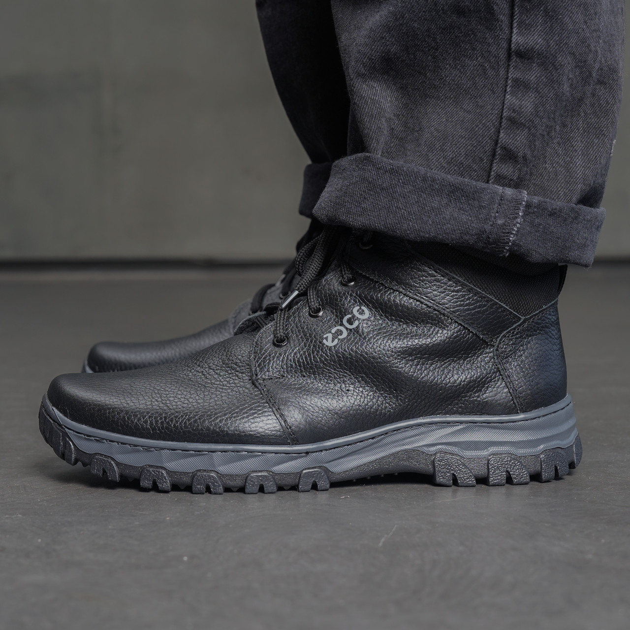 Чоловічі зимові черевики з натуральної шкіри