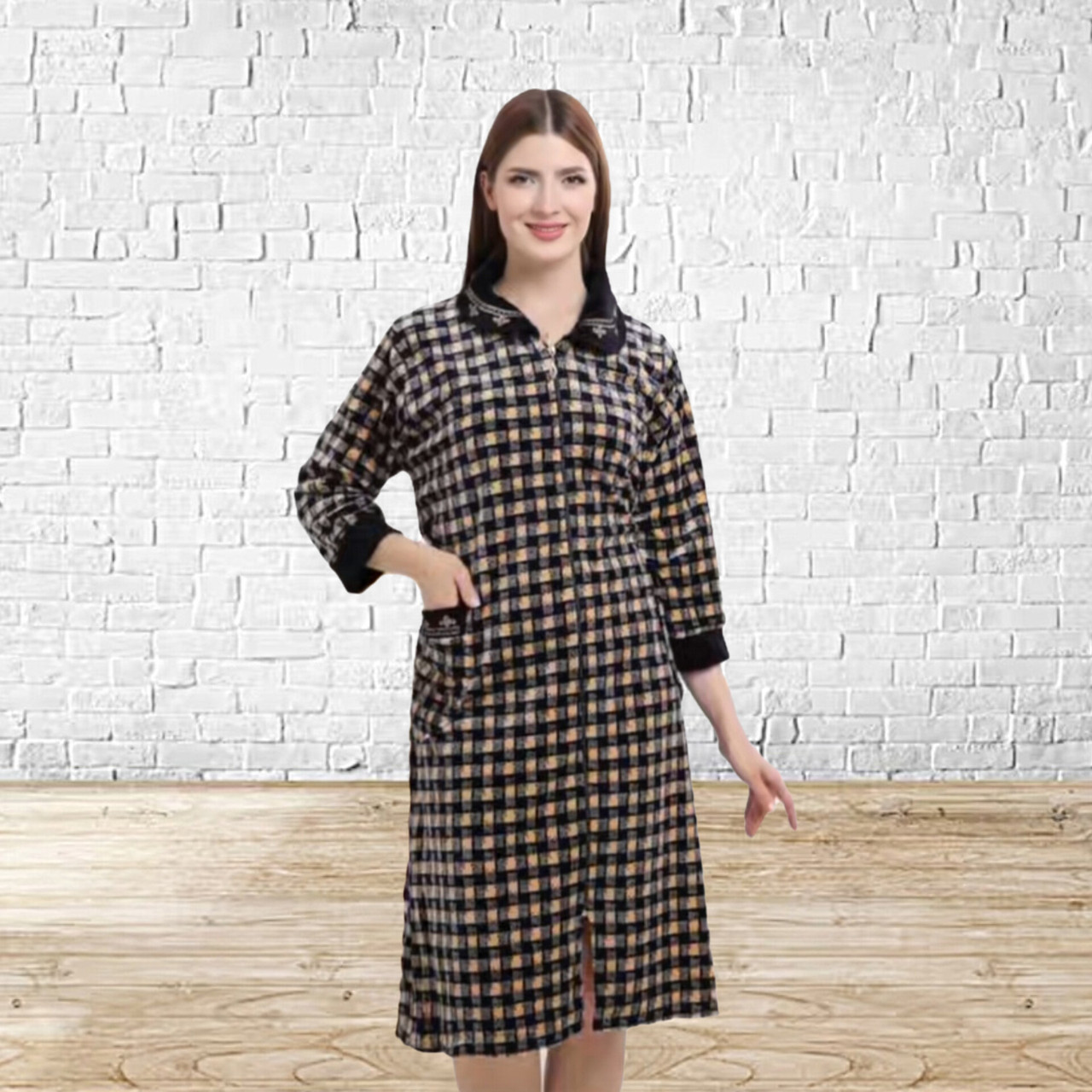 Жіночий велюровий халат із коміром, фото 1