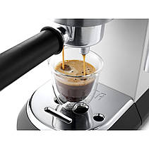 Ріжкова кавоварка еспресо Delonghi EC 685.W, фото 5
