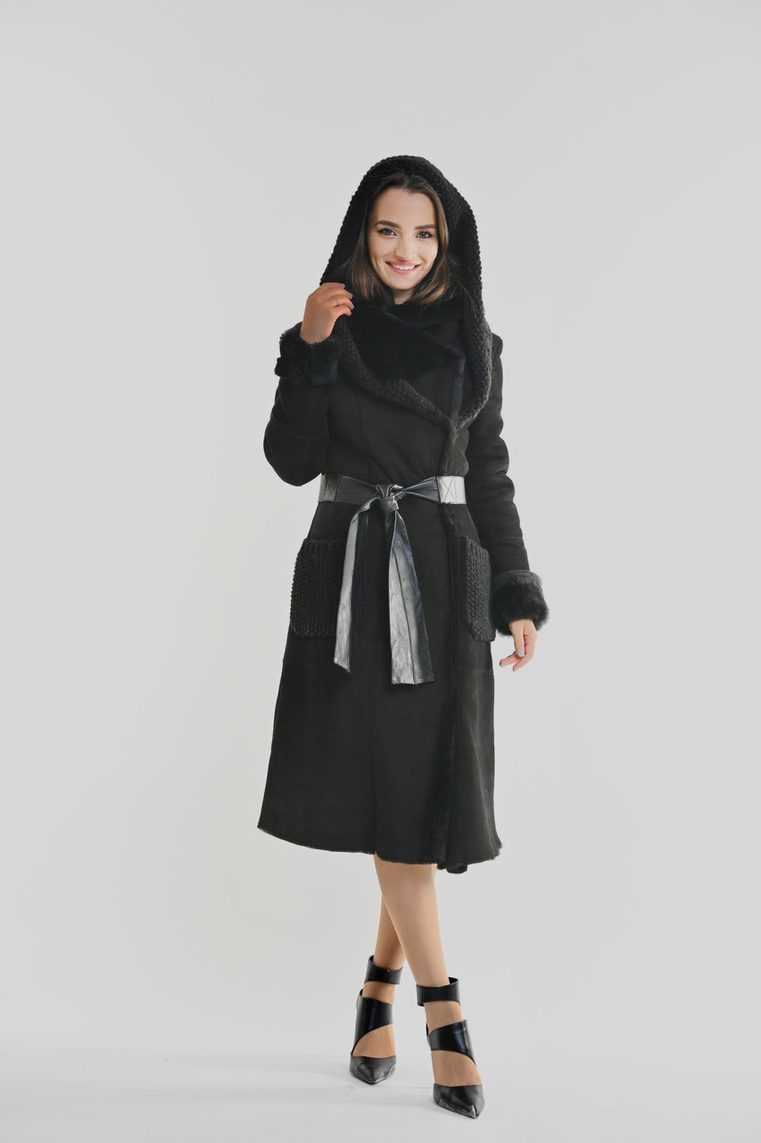 Дублянка натуральна жіноча укорочена з капюшоном з в'язкою чорна Punto