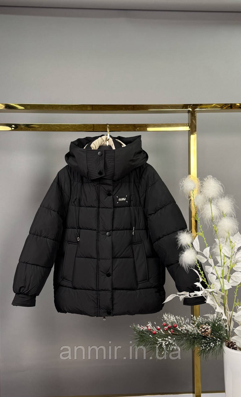 Зимова куртка підліткова стьобана ЛОГОТИП для дівчинки 9-14 років, колір чорний, фото 1