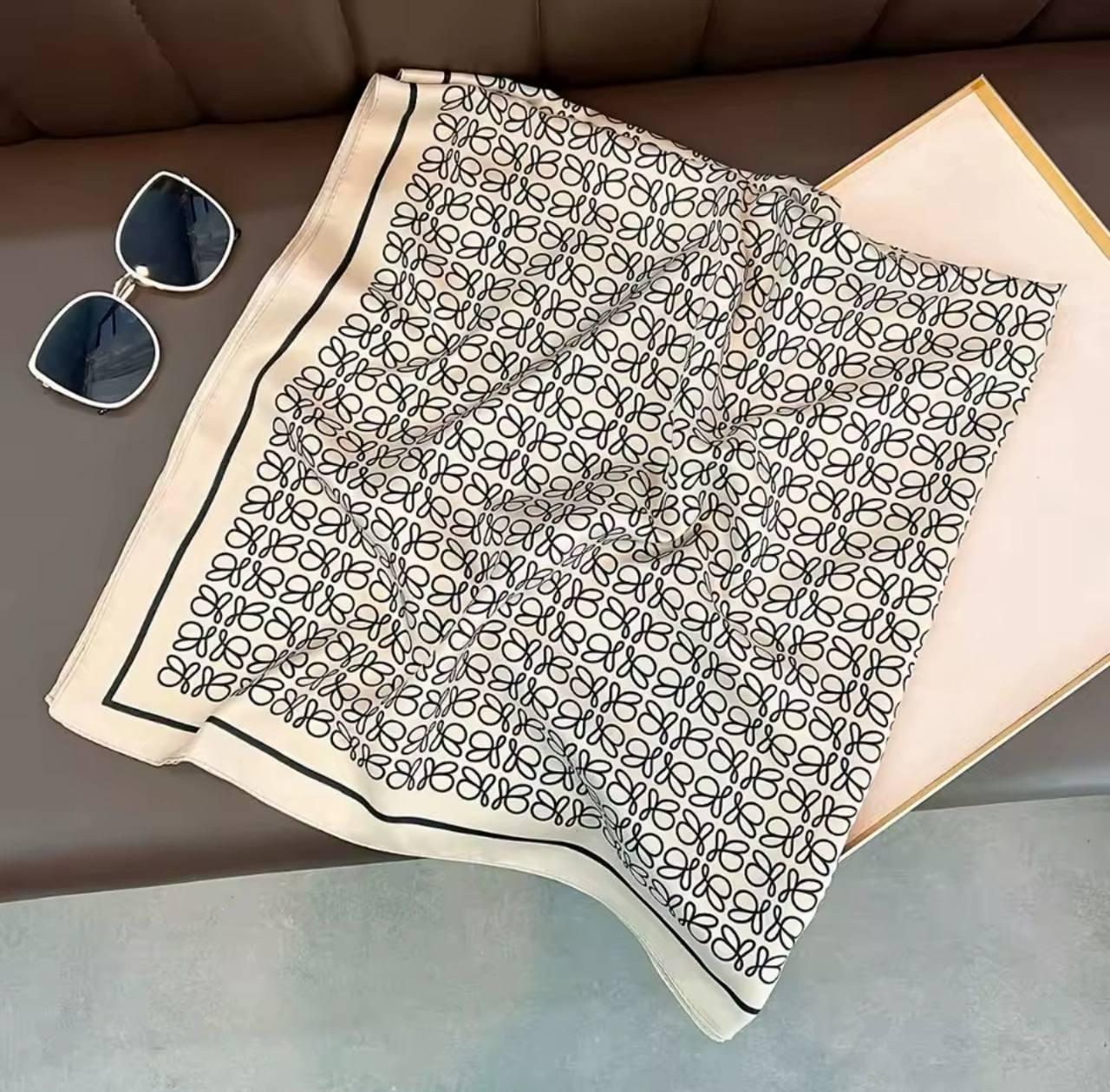 Хустка шовкова "Сандра аура" золотиста 208146, фото 1