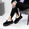 Модні чорні низькі уггі автоледі з опушкою на потовщеній підошві, фото 2