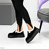 Модні чорні низькі уггі автоледі з опушкою на потовщеній підошві, фото 4