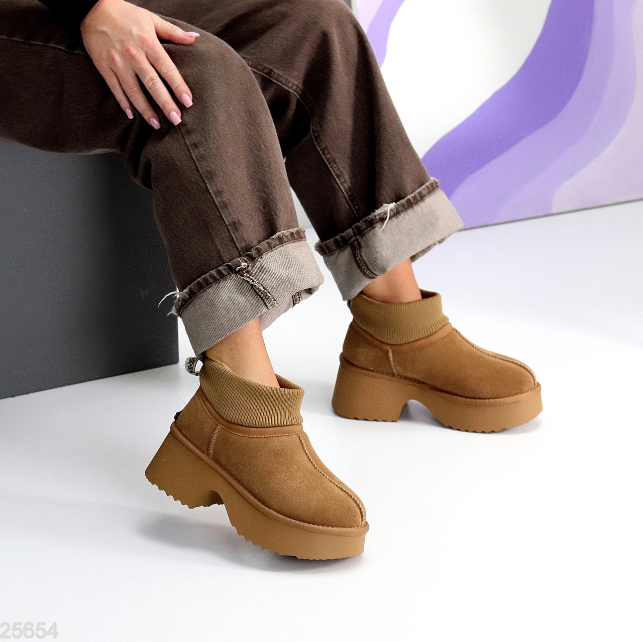 Модні уггі з манжетом на товстій підошві колір Camel, фото 1