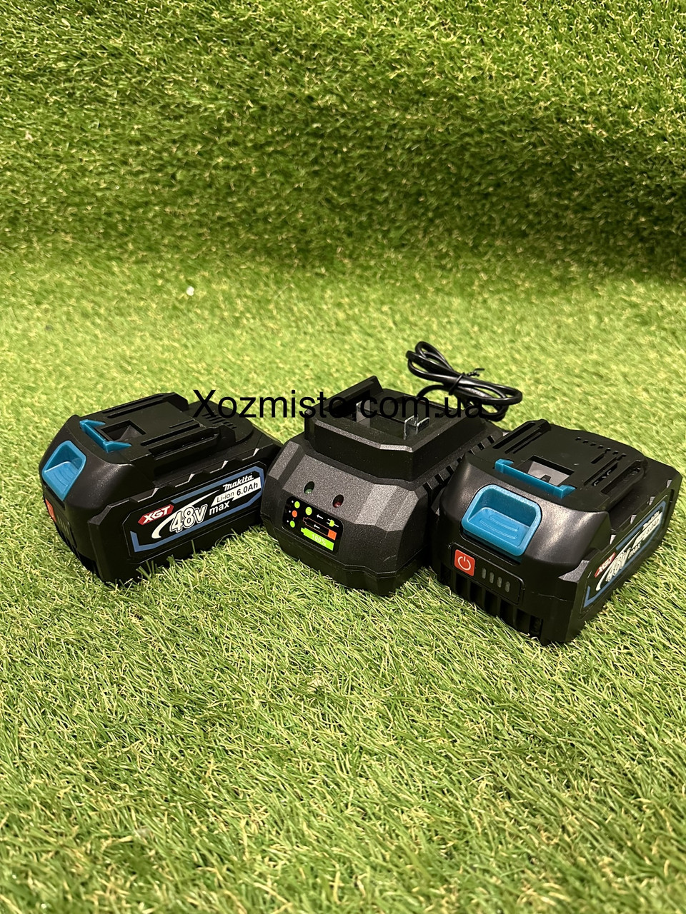 Набір з 2 акумуляторів з індекатором заряду XGT Makita 48V/6AH та зарядне, фото 1