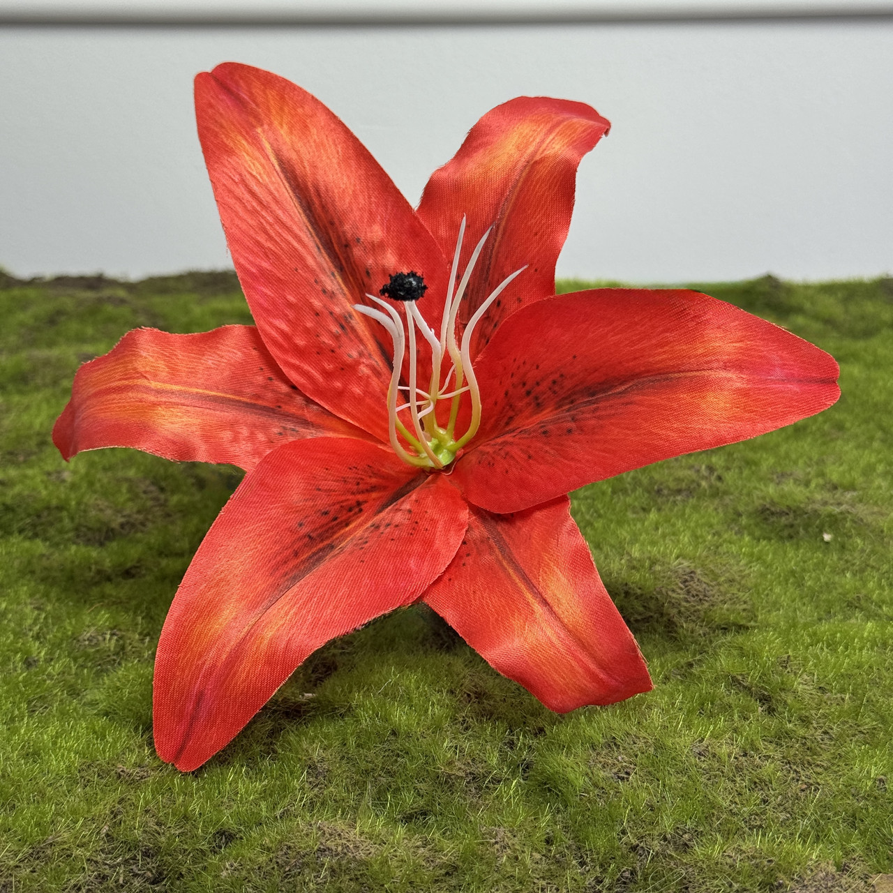 Лілія штучна червона 3D | Д- 22 см | 24 шт. у пакованні, фото 1