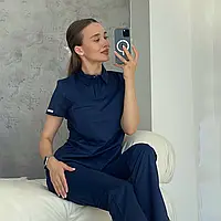 Жіночий коcтюм Cherokee Revolution з поло темно-синій