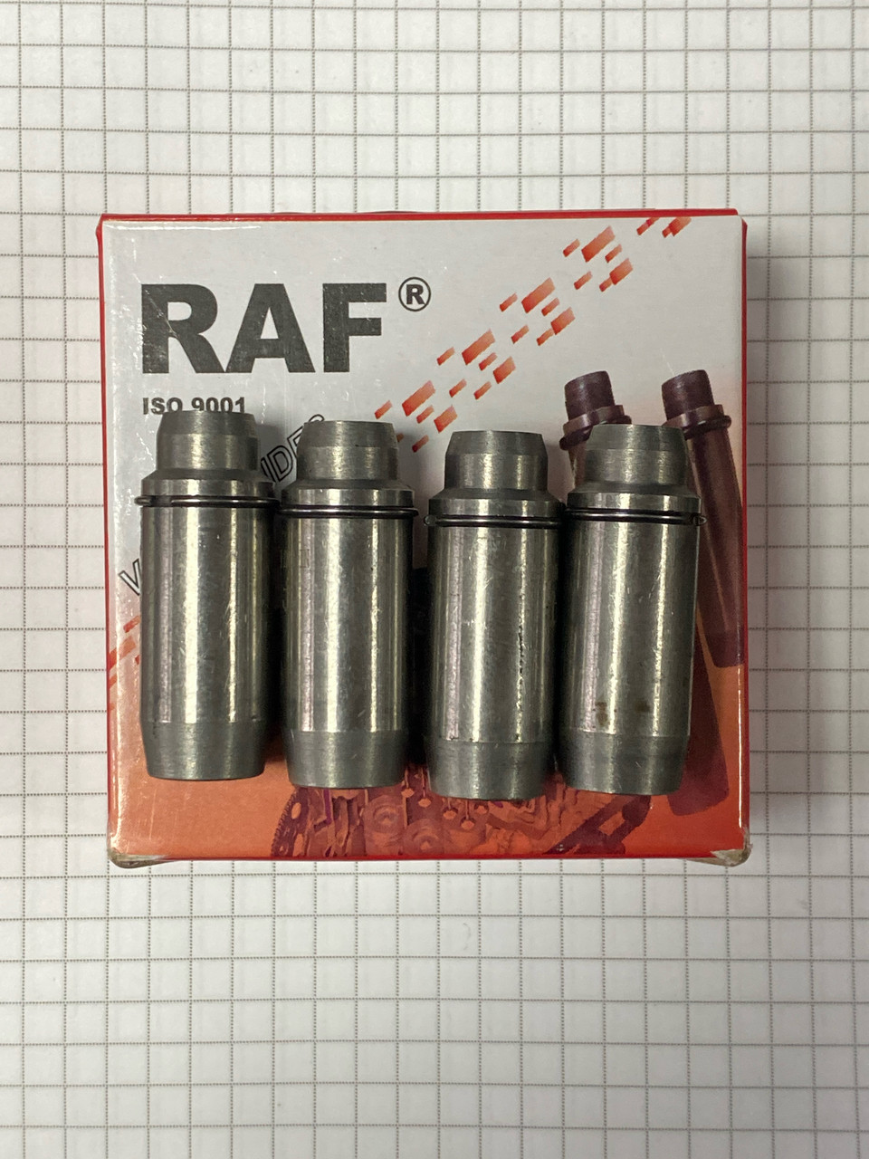 Направляючі втулки клапанів впуск комплект 4шт ВАЗ 2108 2109 21099 2110 2111 2112 2113 2114 2115 RAF, фото 1