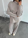 Ангоровий теплий жіночий костюм вільного крою, темно-коричневий ангоровий жіночий костюм, фото 10