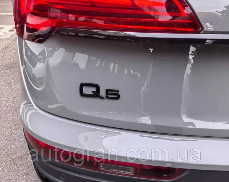 Емблема напис багажника Audi Q5 чорна, фото 1