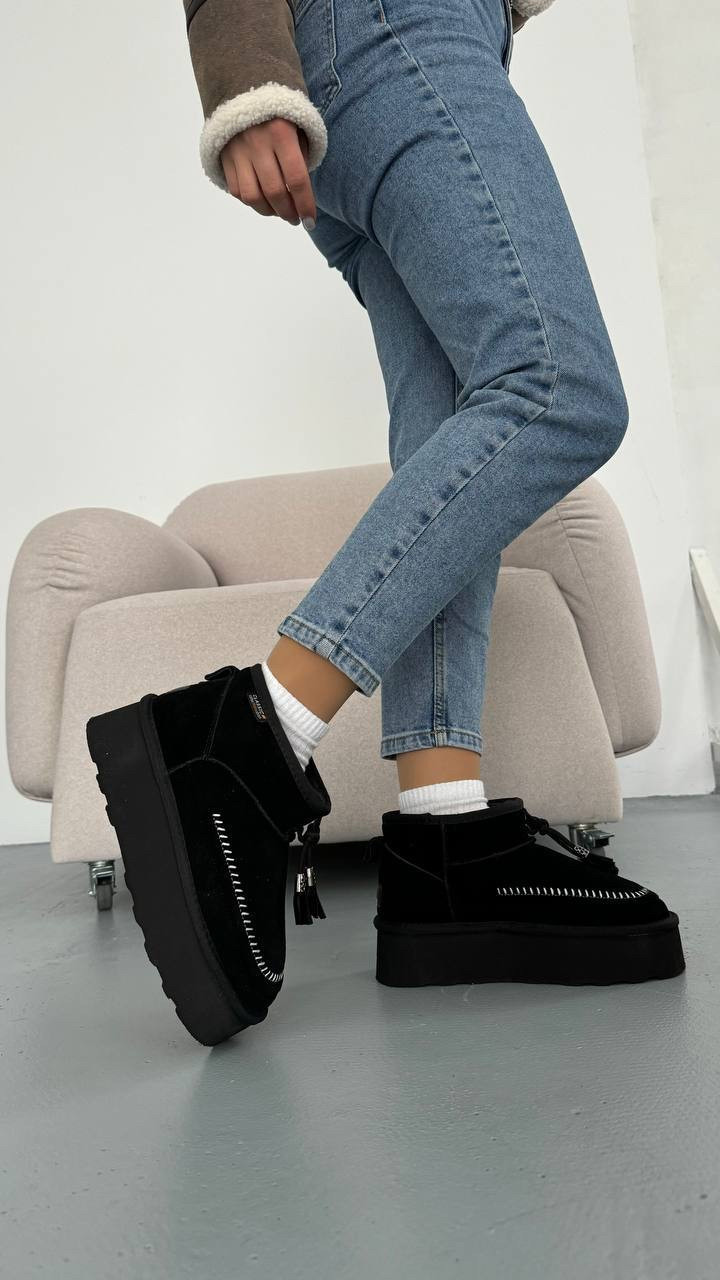 Жіночі корткі уггі, жіночі угги на високій підошві, угги замшеві чорні, Чорні угги на високій підошві, фото 1