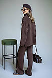 Жіночий в’язаний костюм подовжений светр oversize із коміром на блискавці та штани — стиль Осінь/Зима 2025, фото 3