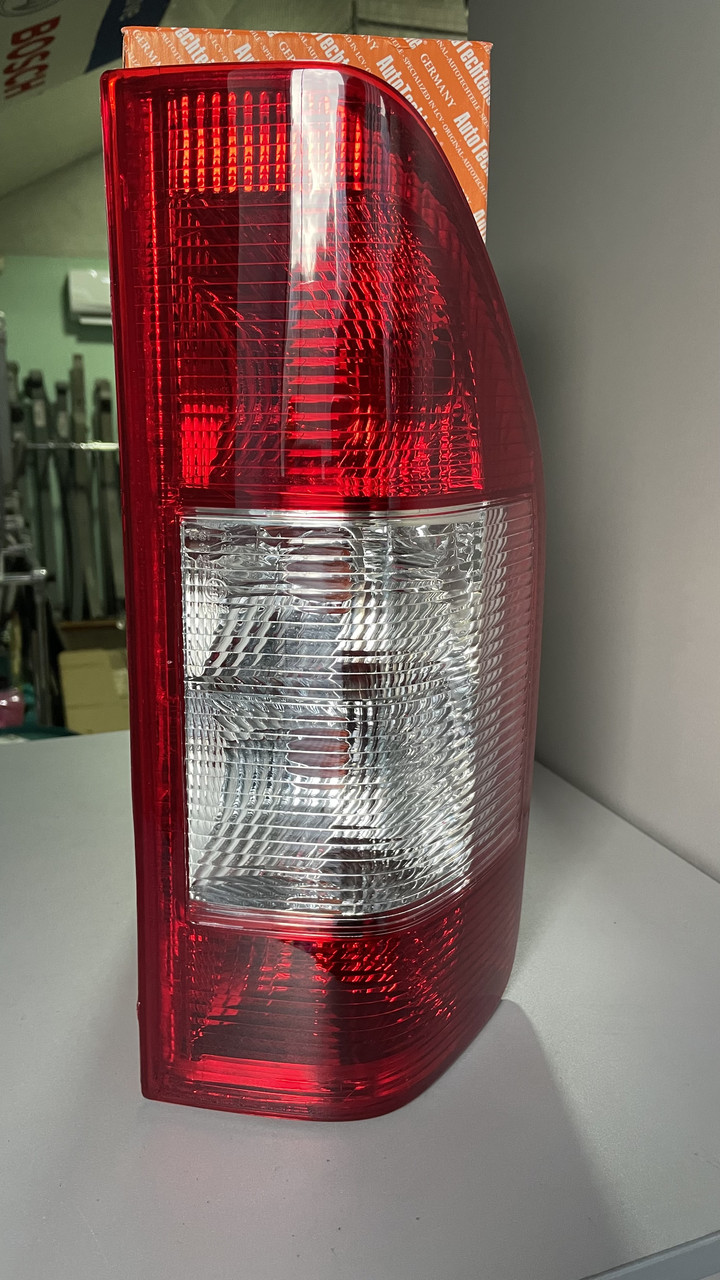 Ліхтар задній правий Mercedes Sprinter CDI (2000-2006) - Туреччина - Autotechteile - 100 8221, фото 1