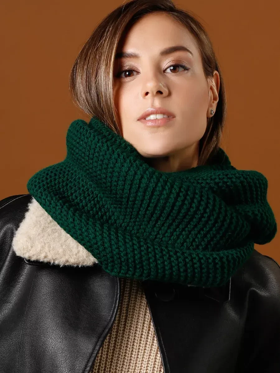 Молодіжний в'язаний теплий зимовий хомут, темно-зелений, фото 1