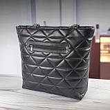 Жіноча сумка тоут на плече з екошкіри чорна стьобана велика для документів, фото 4