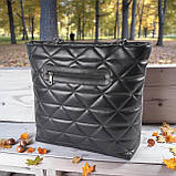 Жіноча сумка тоут на плече з екошкіри чорна стьобана велика для документів, фото 7