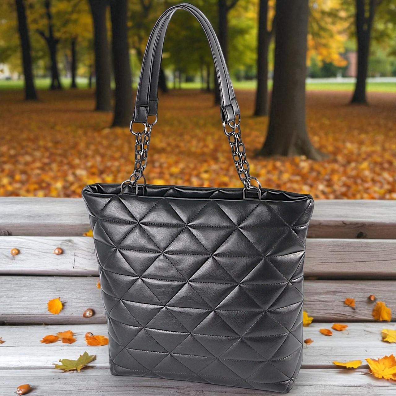 Жіноча сумка тоут на плече з екошкіри чорна стьобана велика для документів, фото 1