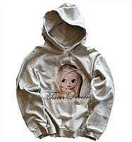 Стильне худі з яскравим принтом