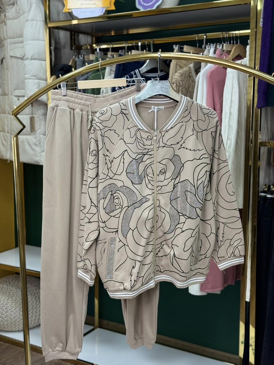 Шикарний жіночий костюм, тканина "Трикотаж" 54/56, 58/60 розмір 54/56