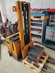 Штабелер електричний OM CT 13