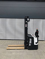 Штабелер електричний Bobcat BSL16N-7i Lithium Triplex Initalhub
