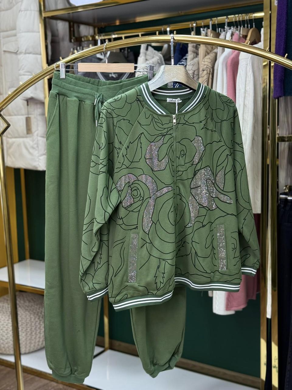 Шикарний жіночий костюм, тканина "Трикотаж" 54/56, 58/60 розмір 54/56