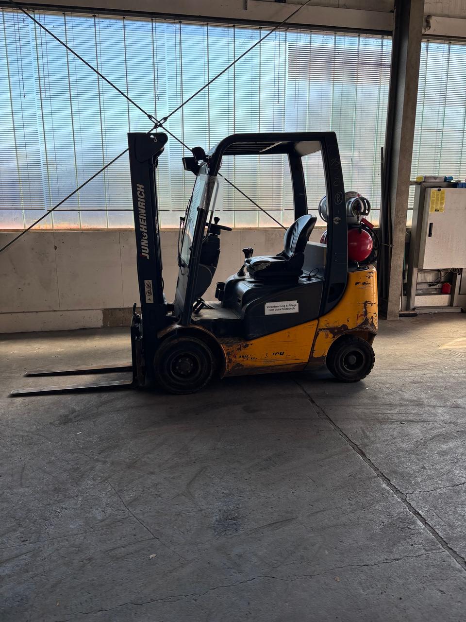 Газовий вилковий навантажувач Jungheinrich TFG 316s, фото 1