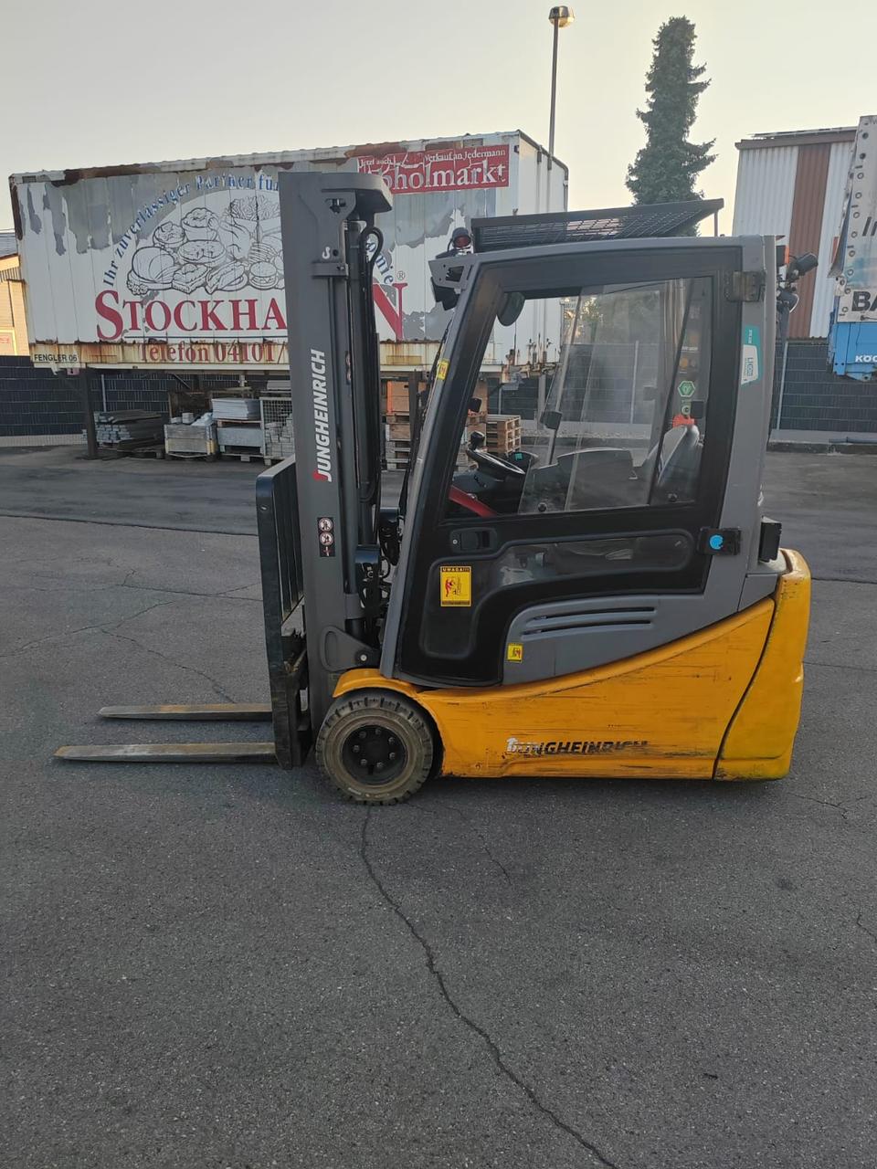 Електричний вилковий навантажувач Jungheinrich EFG220 Li-ion, фото 1