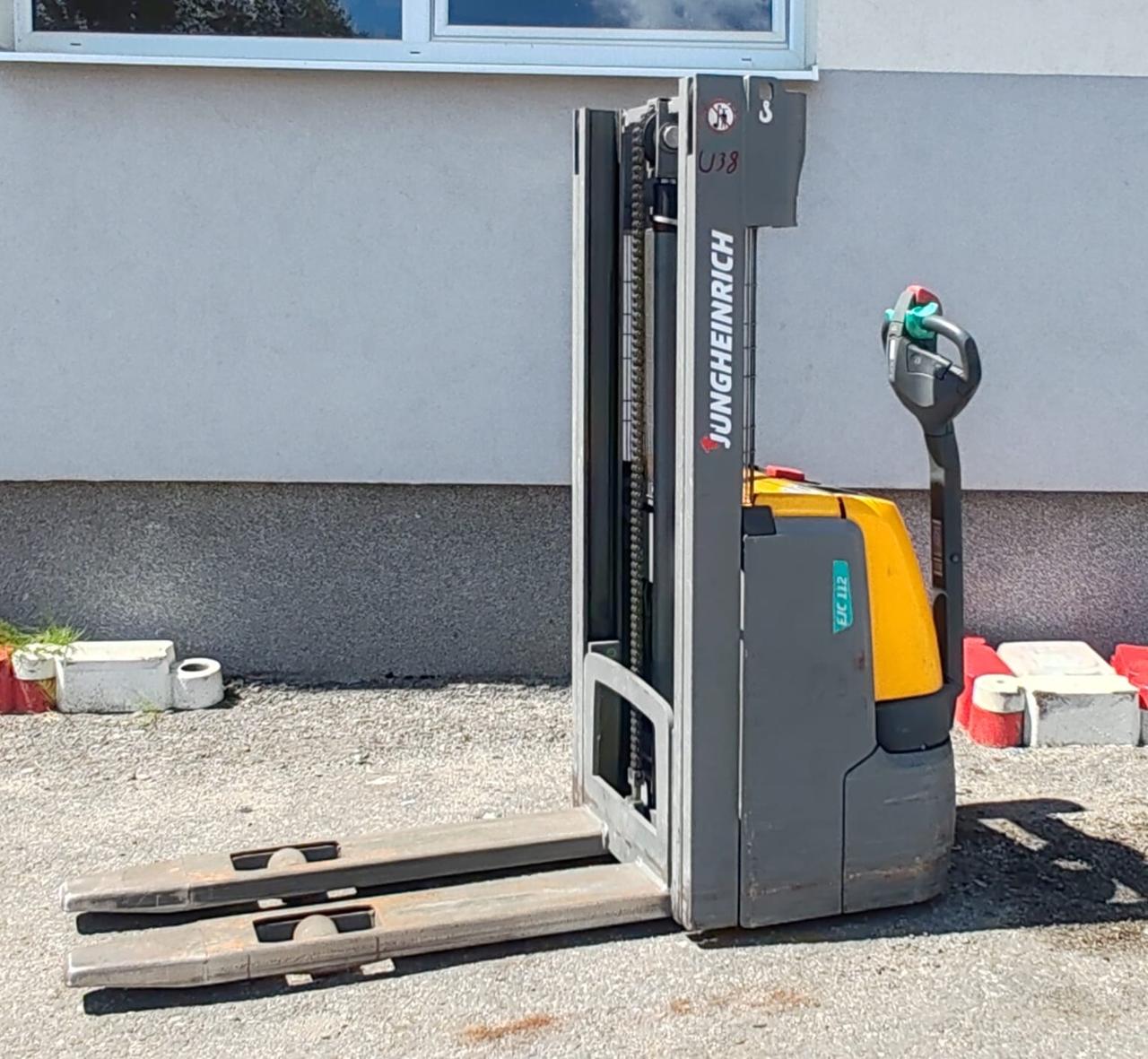 Штабелер електричний Jungheinrich EJC 112 2.5m/ 3298mh/ 2016y, фото 1