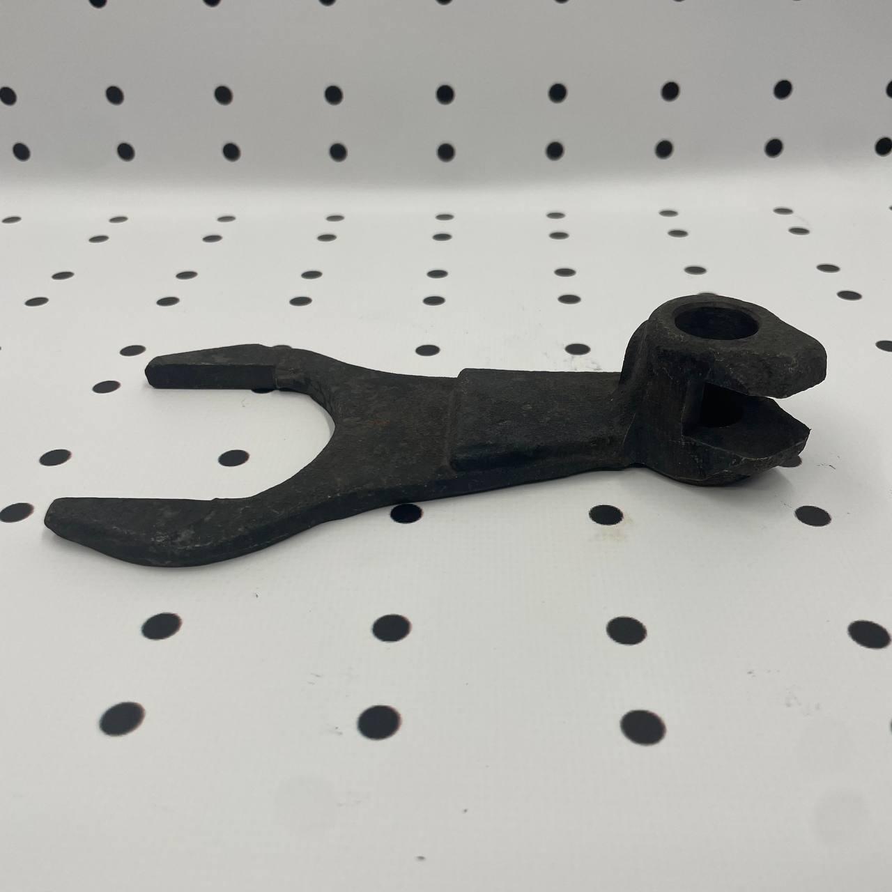 Вилка перемикання 3 і 5 передач КПП ЮМЗ (Оригінал), фото 1