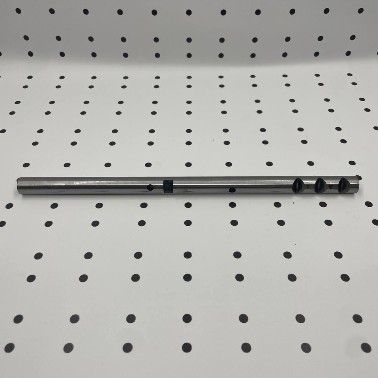 Валик перемикання 2 і 4 передач КПП ЮМЗ (Оригінал) 40-1702061, фото 1