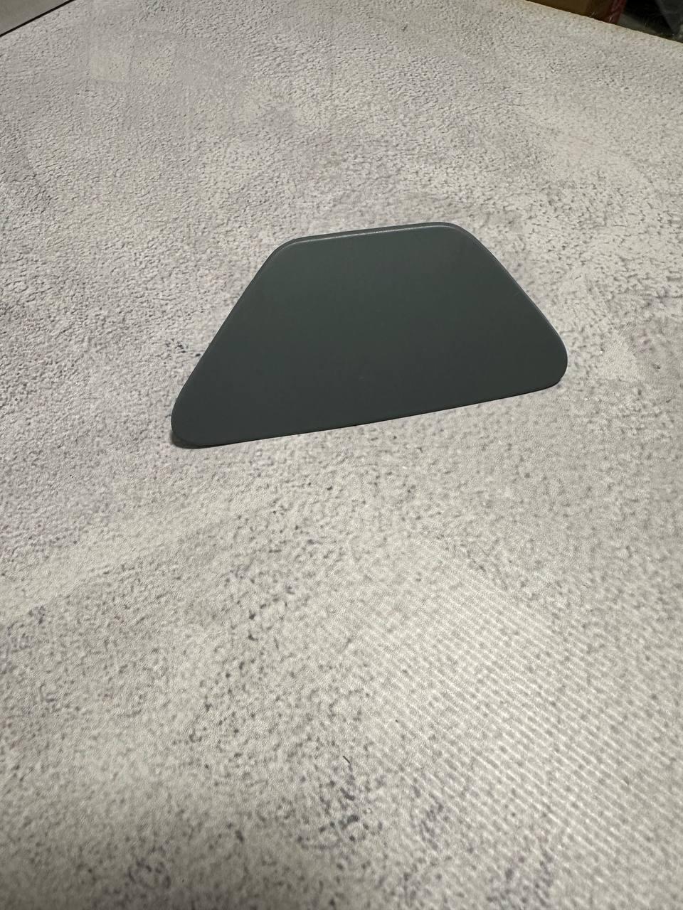 51118048679 Заглушка отвору омивача фари ліва (M-Pack) BMW 5 F10 (БМВ 5 Ф10), фото 1