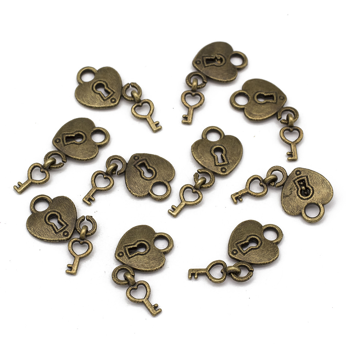 Кулон Серце і Ключ, Сплав Колір: Бронза, Розмір: Серце 15x12.5x3мм, Отвір 3.5 мм, Ключ 12x5.5x1мм, 10 шт, фото 1