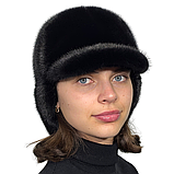 Жіноча норкова хутряна шапка вушанка з козирком, фото 7