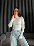Теплий молочний жіночий лонгслів із трикотажу пума, фото 4