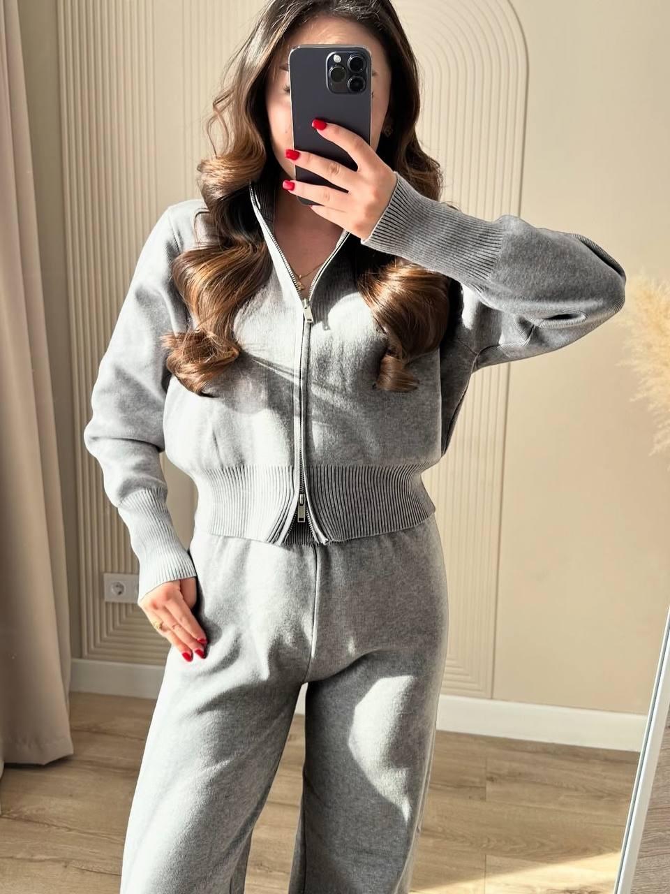 Костюм жіночий ангора 2-ка Модель: 817-160 Колір: Беж, чорний, сірий, молочний, фото 1