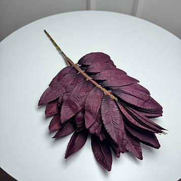 Штучна гілка лавровий лист бордовий , 45 см, 12 шт./пач.