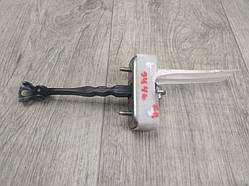 Обмежувач дверей передн. прав. LEXUS CT200 11-17 6861076010