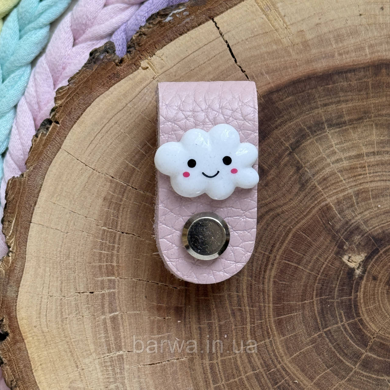 Шкіряна бірка з декором