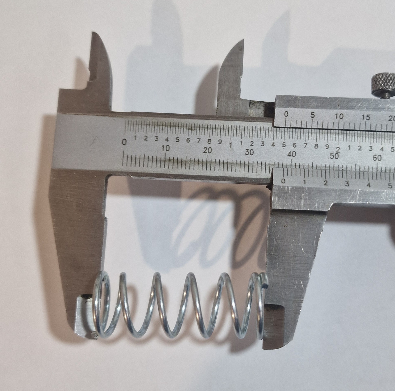 Пружина косильної головки мотокоса ST Autocut 25-2 ○-16мм, довжина 37мм, фото 1