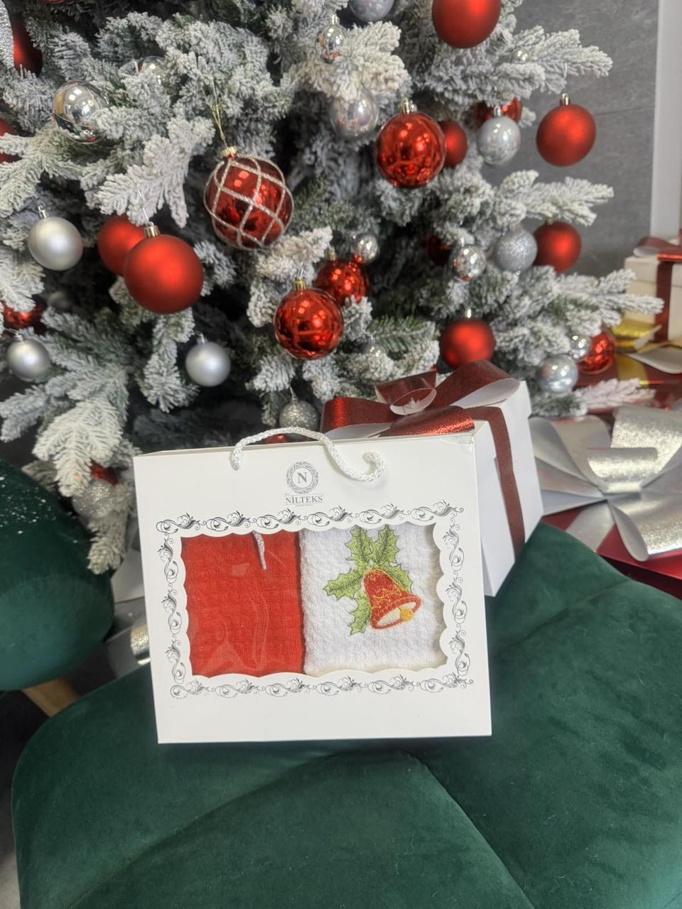 Новорічний набір махрових рушників із вишивкою 2 штуки, фото 1